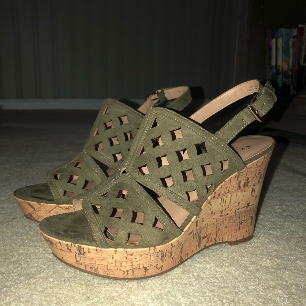 Franco Sarto Green Wedges